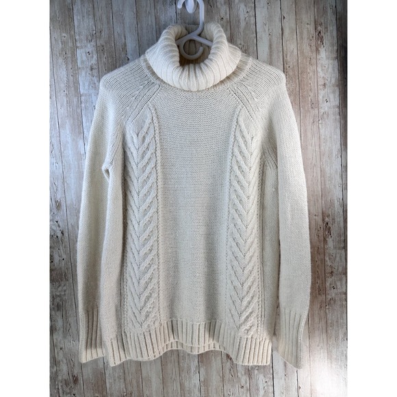 American Eagle Sweater‎ Womens Sz Small Ivory Turtleneck Cable Knit Oversized - Picture 1 of 7